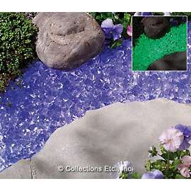 Светящийся камень в ландшафте (Glowing stone in the landscape)