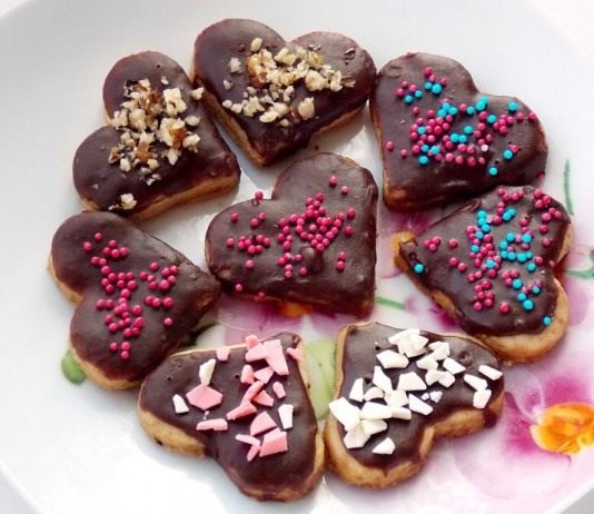Печенье «Сердечки» ко дню Святого Валентина - Рецепты Печенье «Сердечки» ко дню Святого Валентина