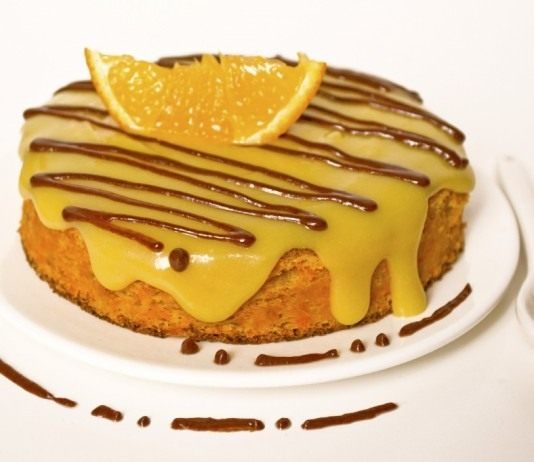 Морковный бисквит с апельсиновым кремом