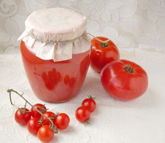 Томаты в собственном соку