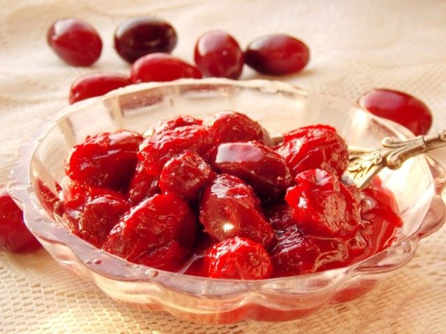 Варенье из кизила