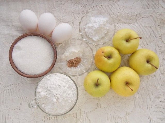 Ингредиенты для приготовления шарлотки с яблоками Ингредиенты для приготовления шарлотки с яблоками