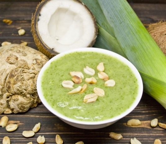 Суп-пюре со шпинатом и кокосом - Рецепты Суп-пюре со шпинатом и кокосом