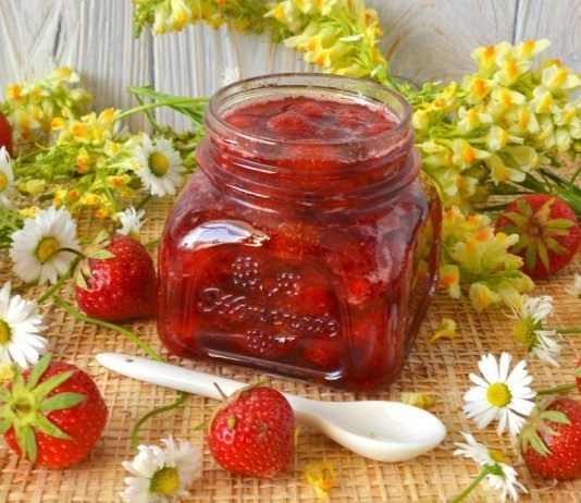Джем из садовой земляники