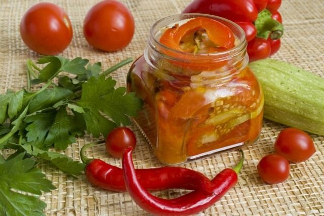Салат из запеченных овощей на зиму Салат из запеченных овощей на зиму