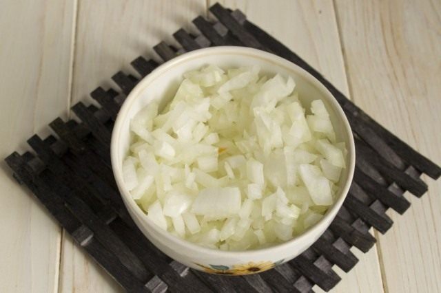 Рубим репчатый лук