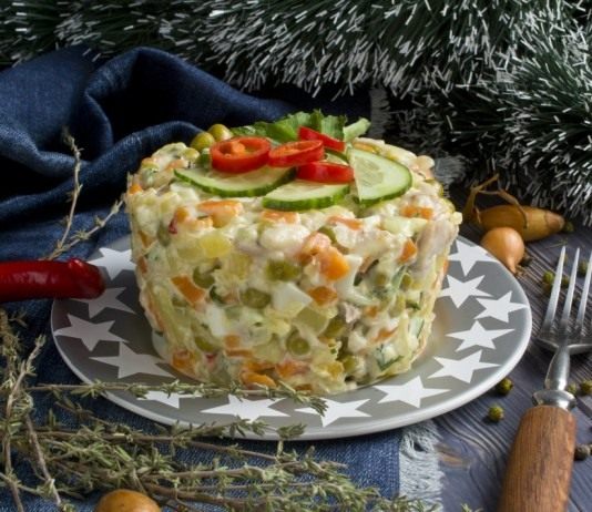 Мясной салат на праздничный стол