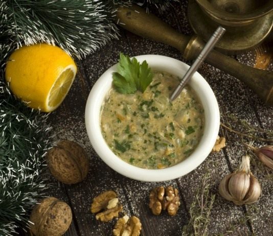 Сациви – ореховый соус