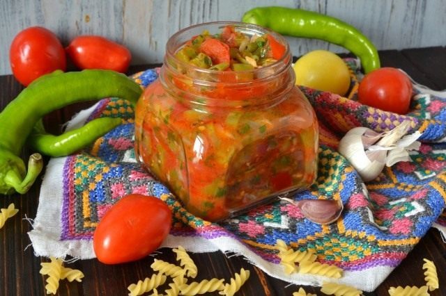 Соус для пасты с перцем и помидорами