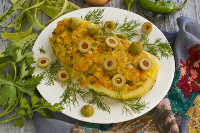 Фаршированный цуккини с творогом и овощами