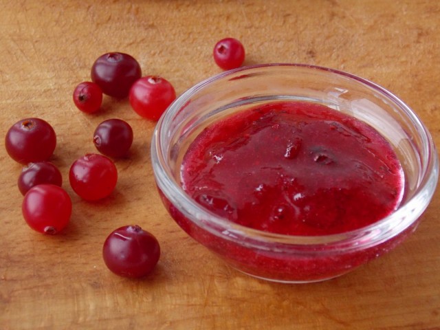Клюква, протёртая с сахаром
