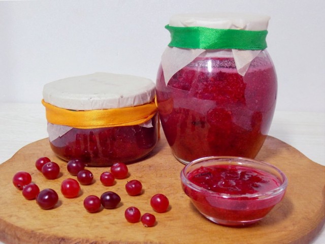 Клюква, протёртая с сахаром