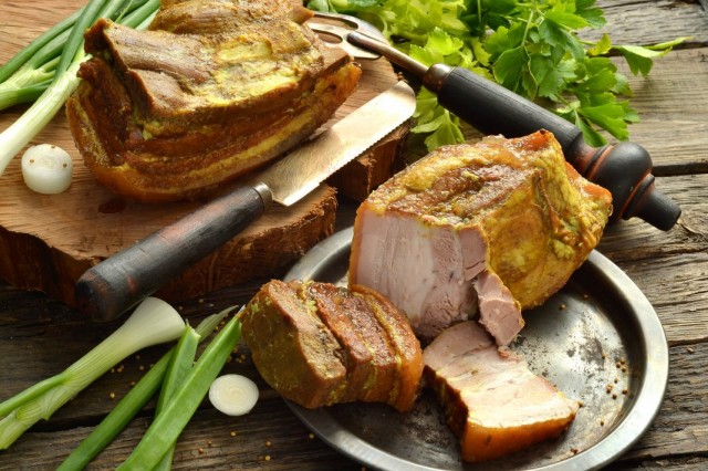 Быстрая и вкусная домашняя ветчина из свинины Быстрая и вкусная домашняя ветчина из свинины