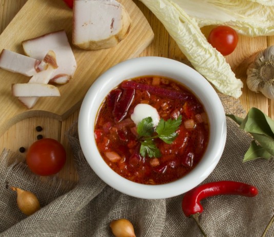 Украинский борщ с салом и запеченной свёклой - Рецепты Украинский борщ с салом и запеченной свёклой