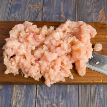 Делаем из филе курицы фарш
