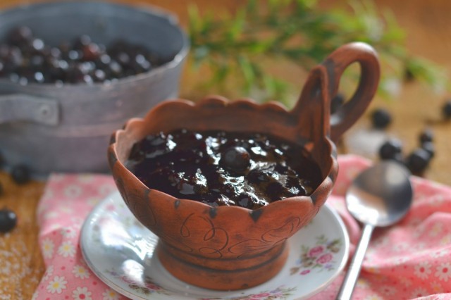 Джем из чёрной смородины — просто, вкусно, полезно!