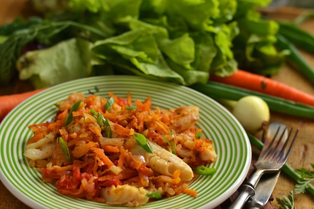 Хек с овощами — рыба для низкокалорийного, но вкусного меню Хек с овощами — рыба для низкокалорийного, но вкусного меню