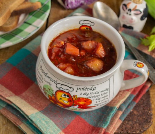 Полезный вегетарианский суп из краснокочанной капусты - Постные блюда Полезный вегетарианский суп из краснокочанной капусты