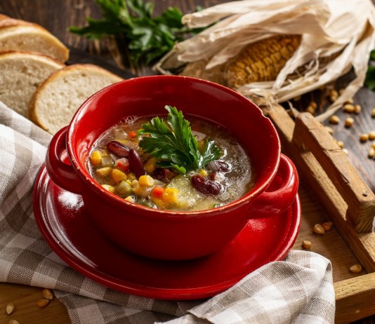 Мексиканский суп с кукурузой и фасолью — просто и доступно