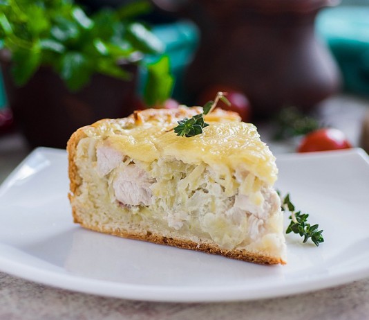 Открытый пирог с курицей и картофелем под сырной корочкой - Рецепты Открытый пирог с курицей и картофелем под сырной корочкой