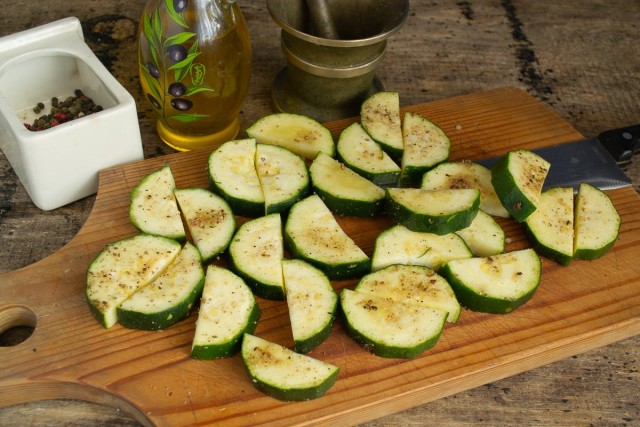 Маринуем кабачки