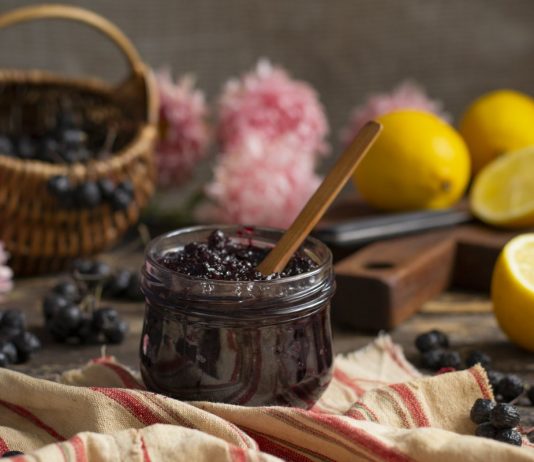 Полезное варенье из черноплодки с лимоном - Рецепты Полезное варенье из черноплодки с лимоном