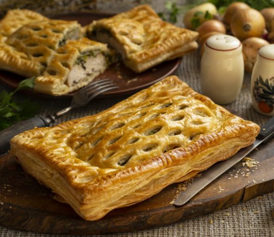 Слоёный пирог с курицей за полчаса - Рецепты Слоёный пирог с курицей за полчаса