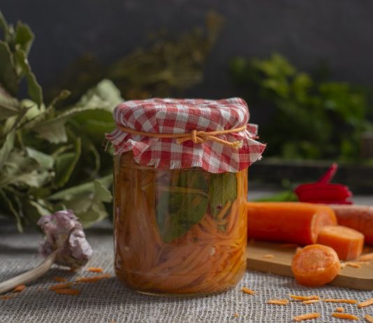 Пикантная морковь на зиму для гарниров и салатов - Рецепты Пикантная морковь на зиму для гарниров и салатов