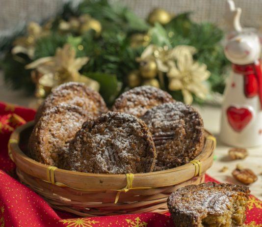 Праздничные маффины с пеканом и тростниковым сахаром - Рецепты Праздничные маффины с пеканом и тростниковым сахаром