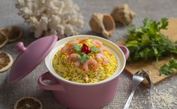 Вкусный салат с кальмарами и крабовыми палочками