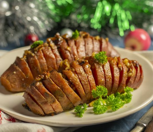 Запеченный батат с мёдом и орехами - Рецепты Запеченный сладкий картофель с мёдом и орехами