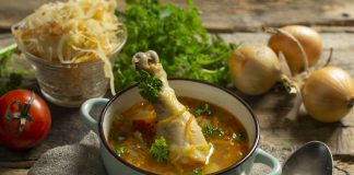 Кислые щи с курицей — вкусно и просто