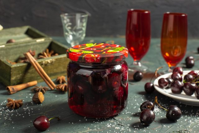 Ароматная черешня в сиропе на зиму