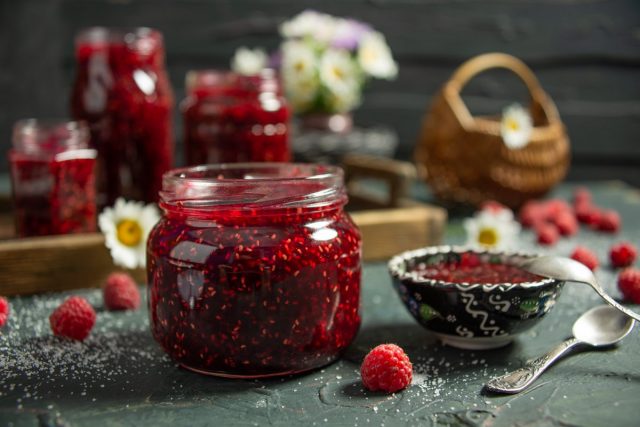 Малиновый джем на зиму — просто и быстро Малиновый джем на зиму — просто и быстро