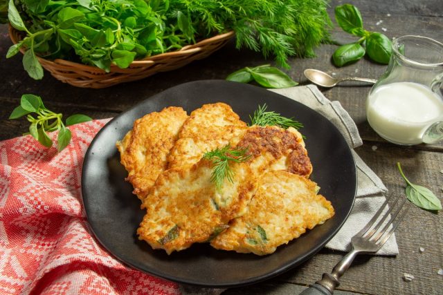 Драники с курицей — сочные картофельные оладьи на скорую руку Драники с курицей — сочные картофельные оладьи на скорую руку