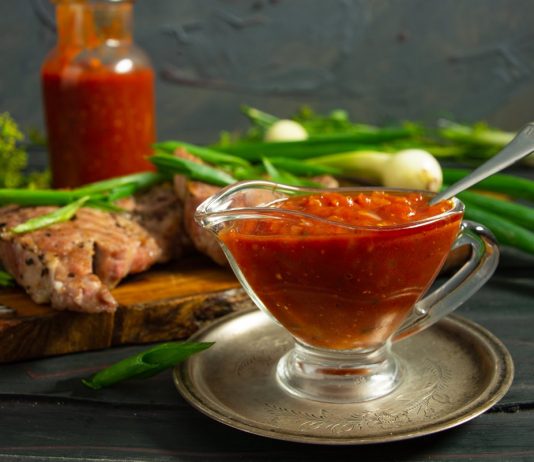 Домашний соус барбекю из консервированных томатов к стейку - Рецепты Домашний соус барбекю из консервированных томатов к стейку