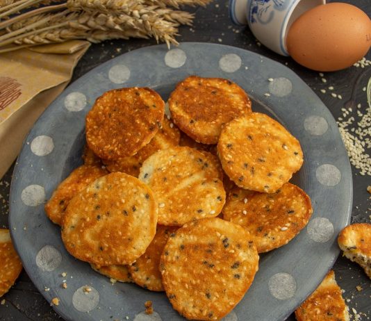 Хрустящее печенье с кунжутом - Рецепты Хрустящее печенье с кунжутом