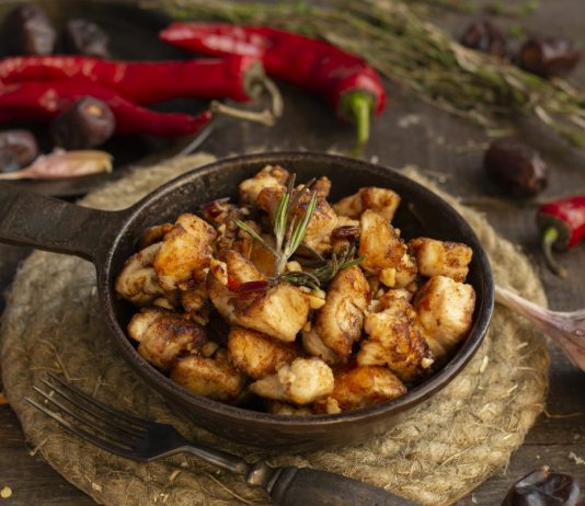 Жареная курица по-мароккански — ужин за 15 минут