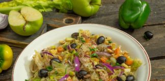Полезный куриный салат — классика американской кухни