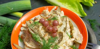 Быстрый куриный салат «Чезаре»