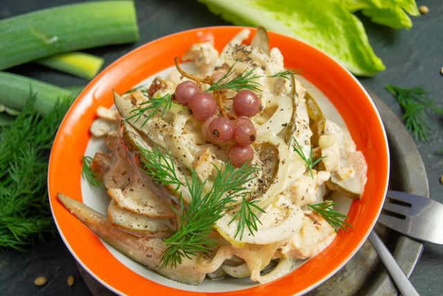 Быстрый куриный салат «Чезаре»