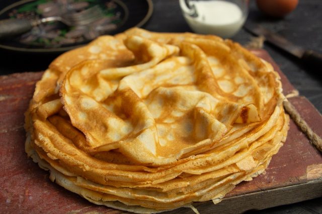 Самые тонкие блинчики на молоке