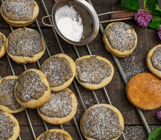 Домашнее печенье с маком, тающее во рту