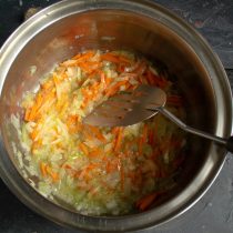 Добавляем морковь