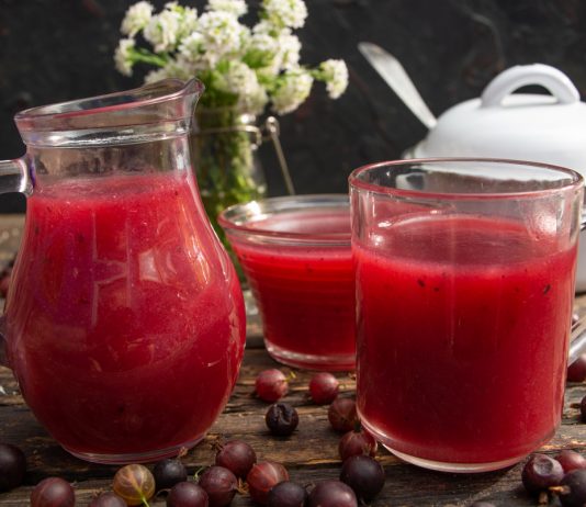 Ароматный кисель из крыжовника