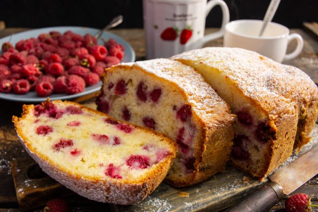 Летний кекс с малиной — нежный и вкусный Летний кекс с малиной — нежный и вкусный