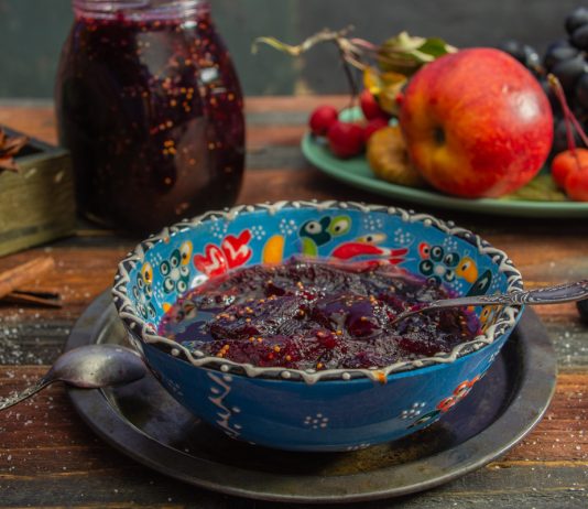 Экзотическое виноградное варенье с яблоками и инжиром - Рецепты Экзотическое виноградное варенье с яблоками и инжиром