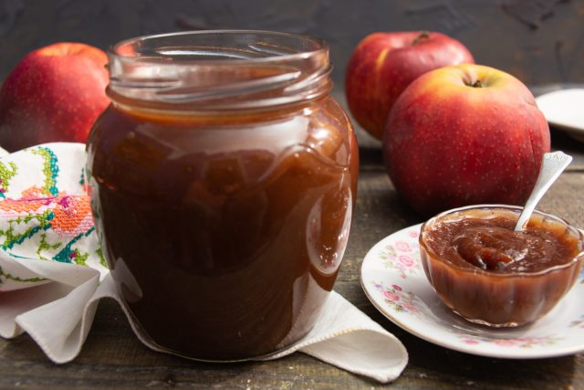 Вкусное шоколадное повидло из яблок Вкусное шоколадное повидло из яблок