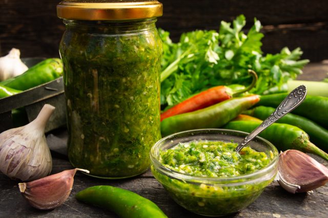 Зелёная аджика на зиму — вкусный рецепт без варки Зелёная аджика на зиму — вкусный рецепт без варки