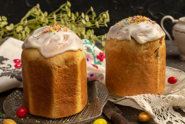 Кулич пасхальный — пышный и высокий